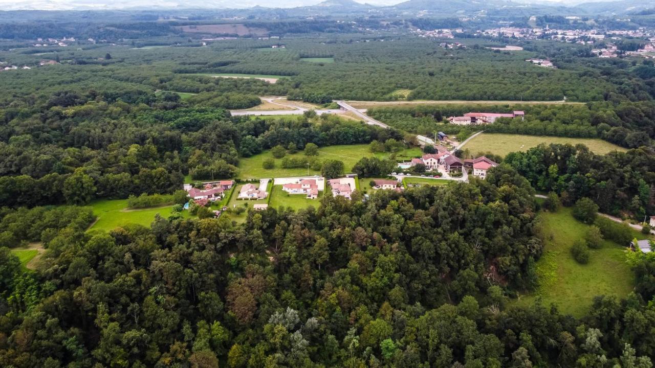 La Vallee Des Noyers Beaulieu  Exteriér fotografie